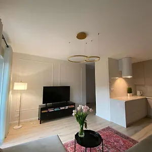 Apartament Nad Wisla Spacerem Do Centrum I Starego Miasta, Warszawa